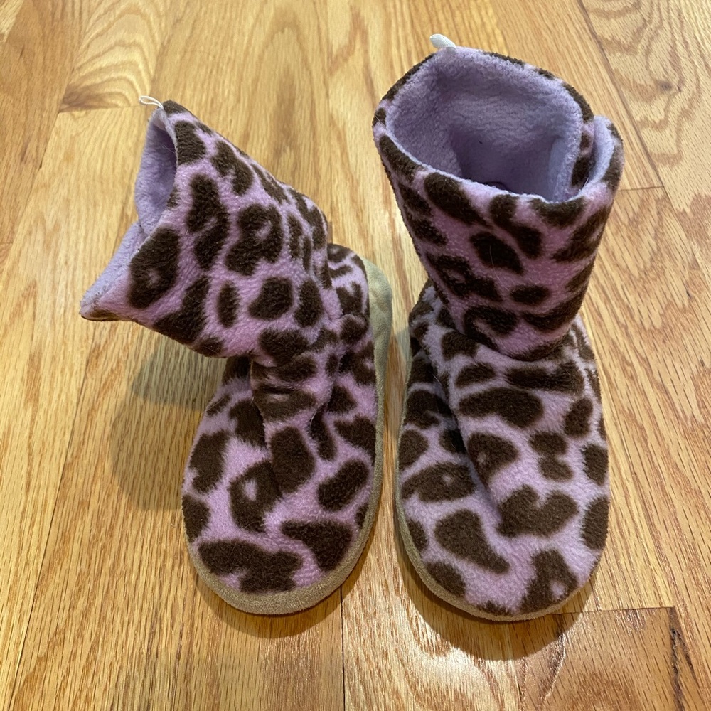 Old Navy Slippers